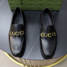 Gucci Leather Shoes